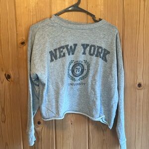 Colsie crop top sweatshirt extra small. See pics for small mark on front.